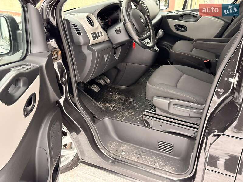 Минивэн Renault Trafic 2018 в Киеве