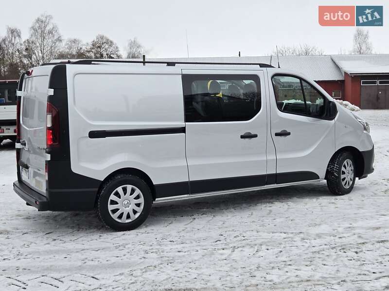 Вантажопасажирський фургон Renault Trafic 2020 в Луцьку