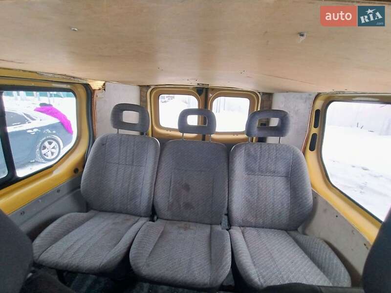 Мінівен Renault Trafic 2003 в Житомирі