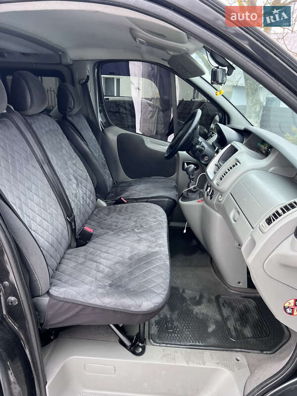 Мінівен Renault Trafic 2013 в Львові фото 5 Мінівен Renault Trafic 2013 в Львові