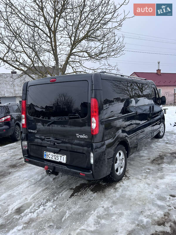 Мінівен Renault Trafic 2013 в Львові фото 3 Мінівен Renault Trafic 2013 в Львові