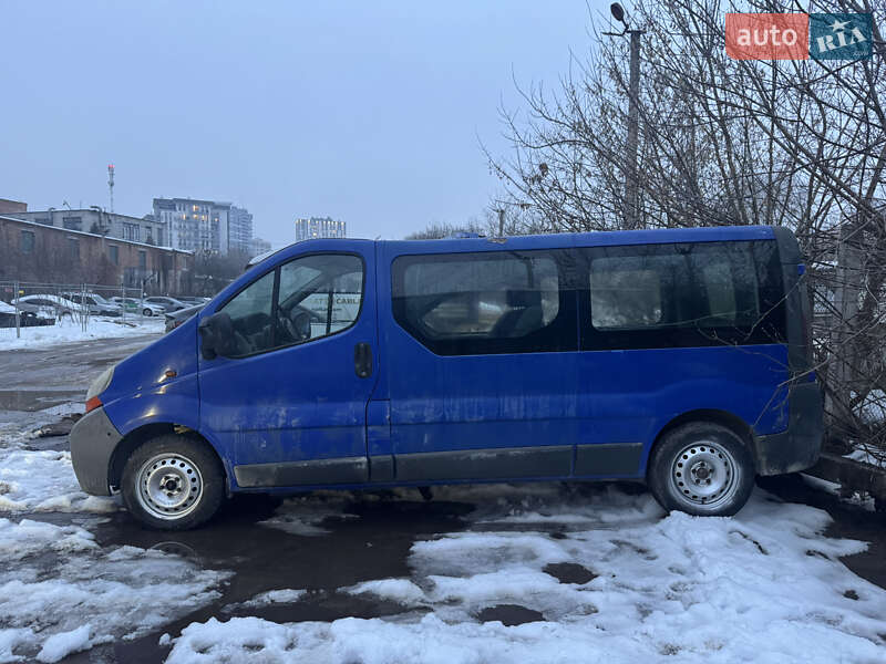 Мінівен Renault Trafic 2006 в Львові