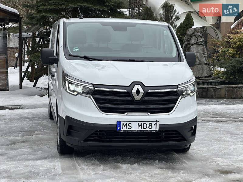 Вантажний фургон Renault Trafic 2023 в Дрогобичі