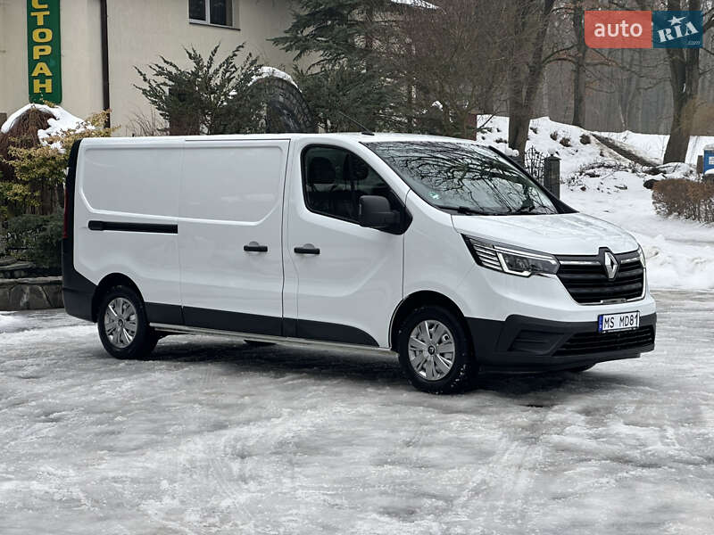 Вантажний фургон Renault Trafic 2023 в Дрогобичі