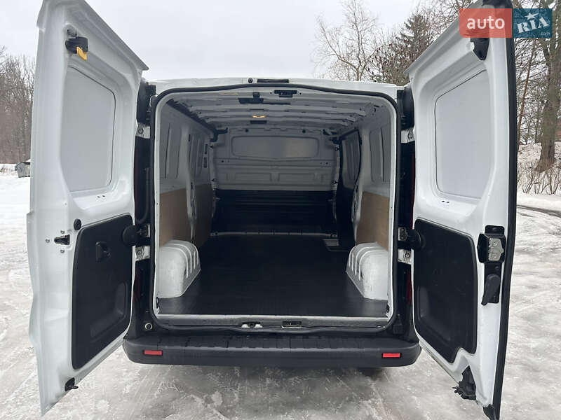 Вантажний фургон Renault Trafic 2023 в Дрогобичі