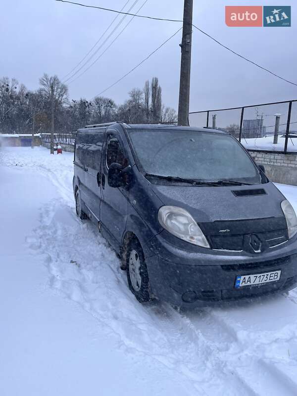 Вантажний фургон Renault Trafic 2013 в Києві