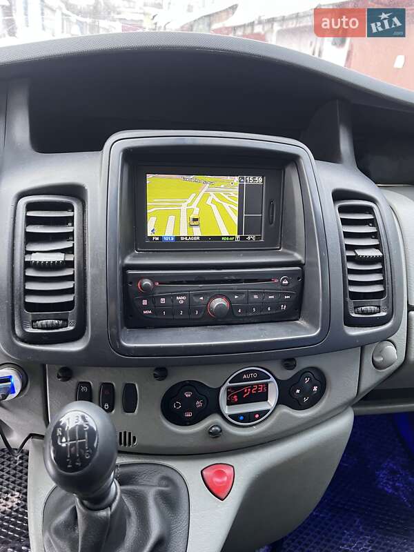 Вантажний фургон Renault Trafic 2013 в Києві