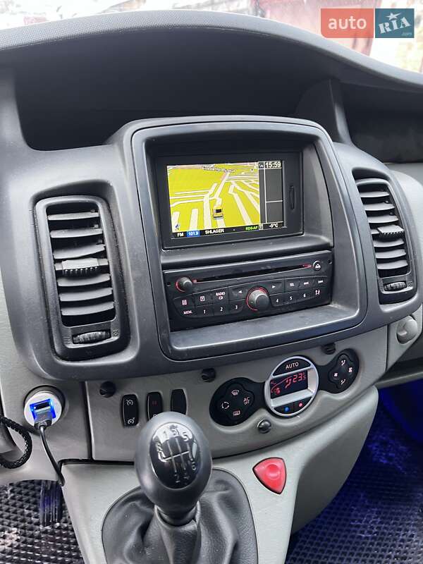 Вантажний фургон Renault Trafic 2013 в Києві