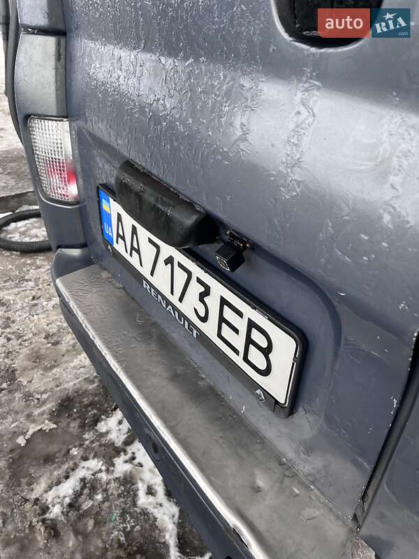 Вантажний фургон Renault Trafic 2013 в Києві