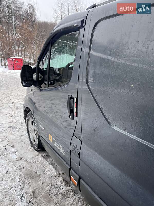 Вантажний фургон Renault Trafic 2013 в Києві