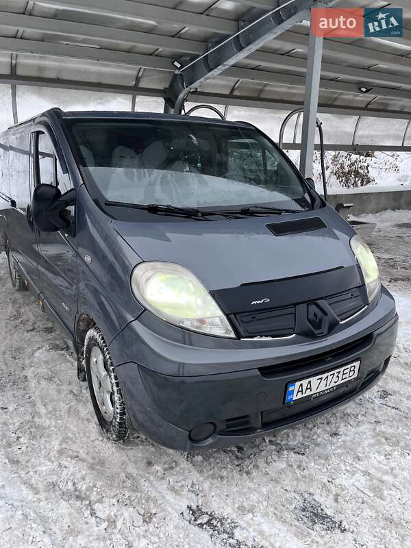 Вантажний фургон Renault Trafic 2013 в Києві