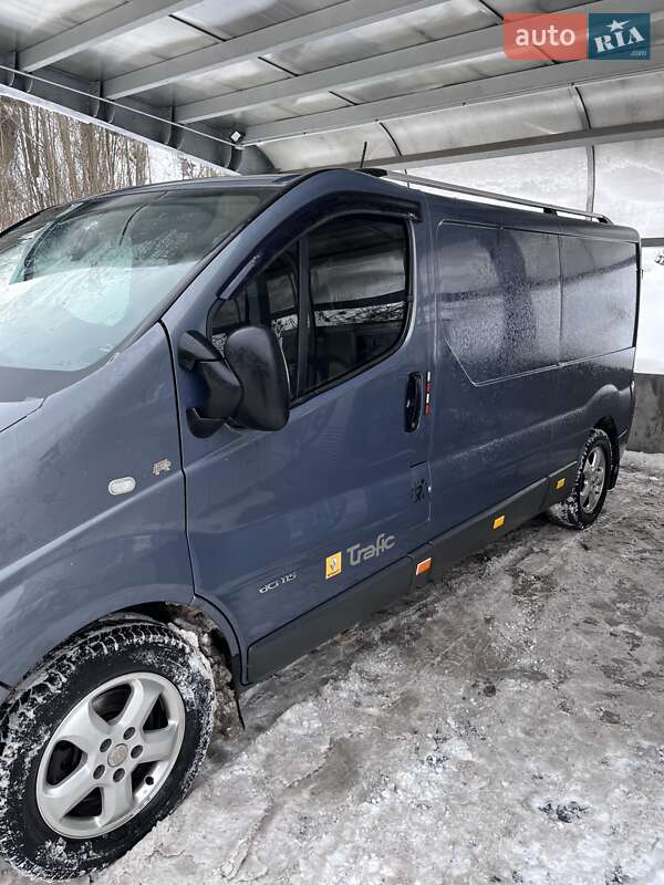 Вантажний фургон Renault Trafic 2013 в Києві