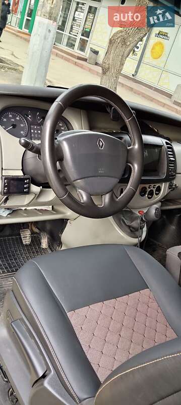 Renault Trafic 2004 Renault Trafic 2004