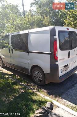 Грузопассажирский фургон Renault Trafic 2008 в Славянске
