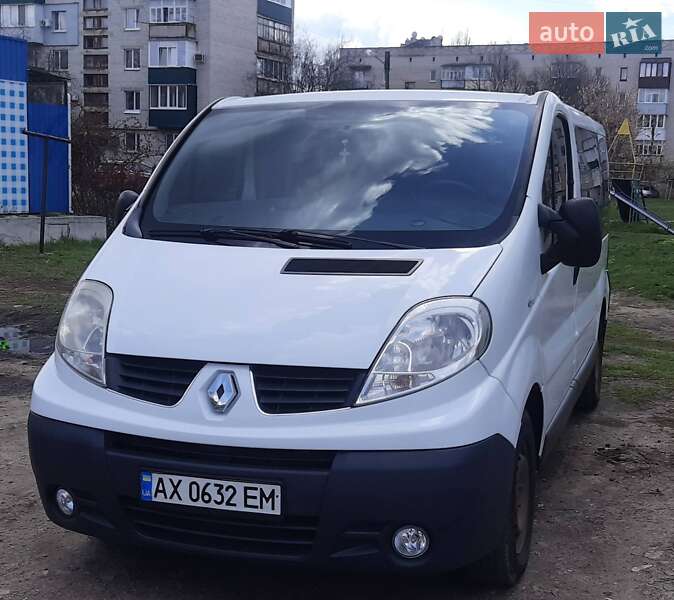 Мінівен Renault Trafic 2010 в Краснограді