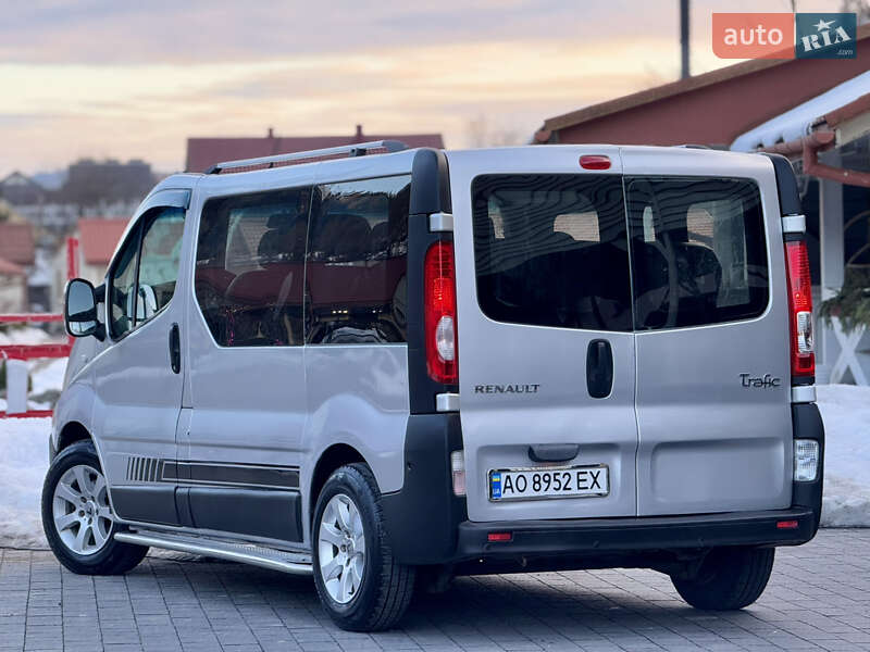 Минивэн Renault Trafic 2007 в Межгорье