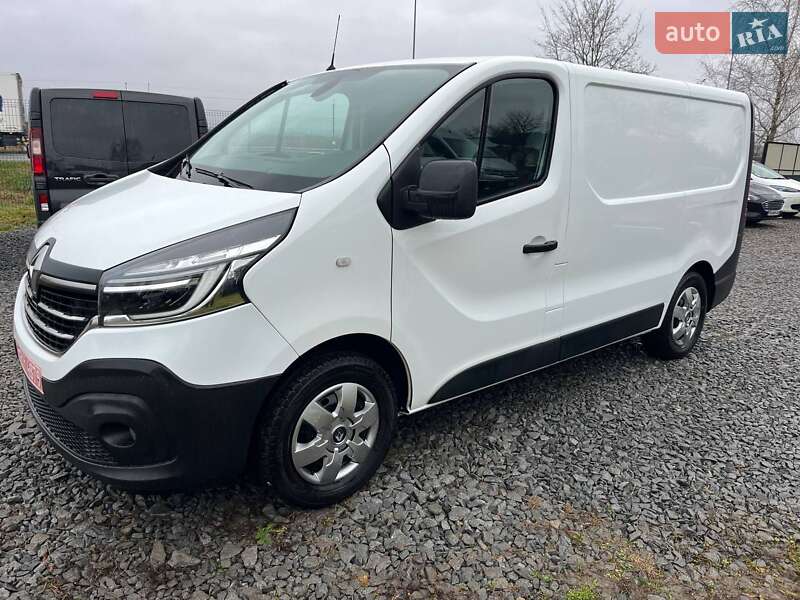 Вантажний фургон Renault Trafic 2020 в Дубні