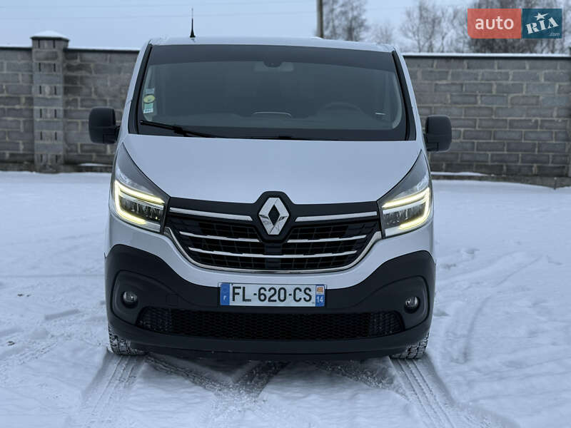 Вантажопасажирський фургон Renault Trafic 2019 в Коломиї