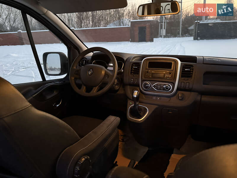 Вантажопасажирський фургон Renault Trafic 2019 в Коломиї