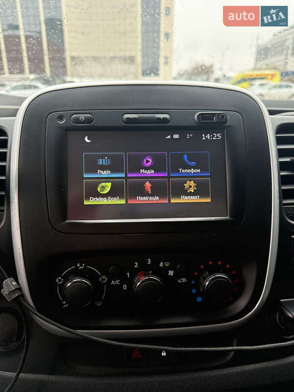 Грузовой фургон Renault Trafic 2018 в Киеве