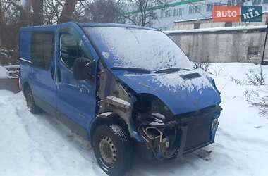 Мінівен Renault Trafic 2004 в Києві