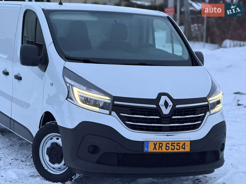 Вантажний фургон Renault Trafic 2022 в Рівному