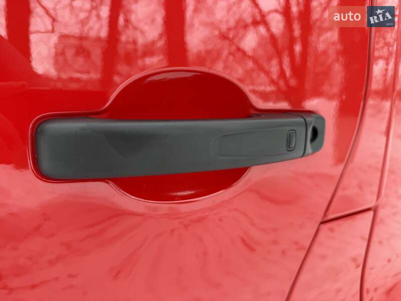 Вантажний фургон Renault Trafic 2023 в Козятині