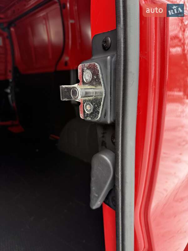 Вантажний фургон Renault Trafic 2023 в Козятині