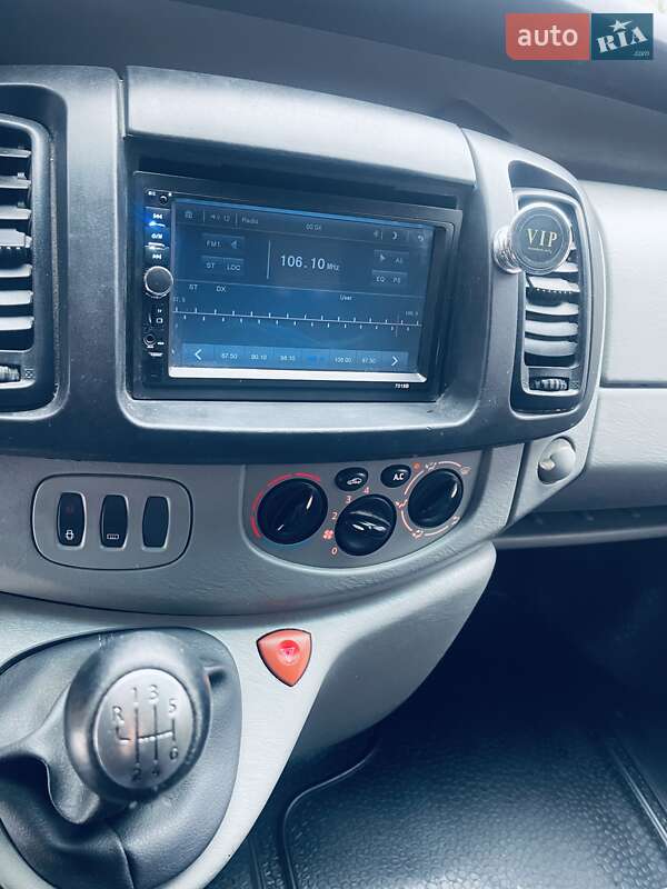 Минивэн Renault Trafic 2002 в Киеве