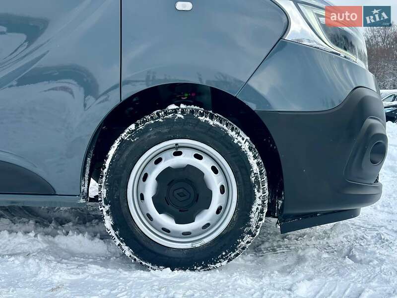 Вантажопасажирський фургон Renault Trafic 2021 в Львові фото 6 Вантажопасажирський фургон Renault Trafic 2021 в Львові