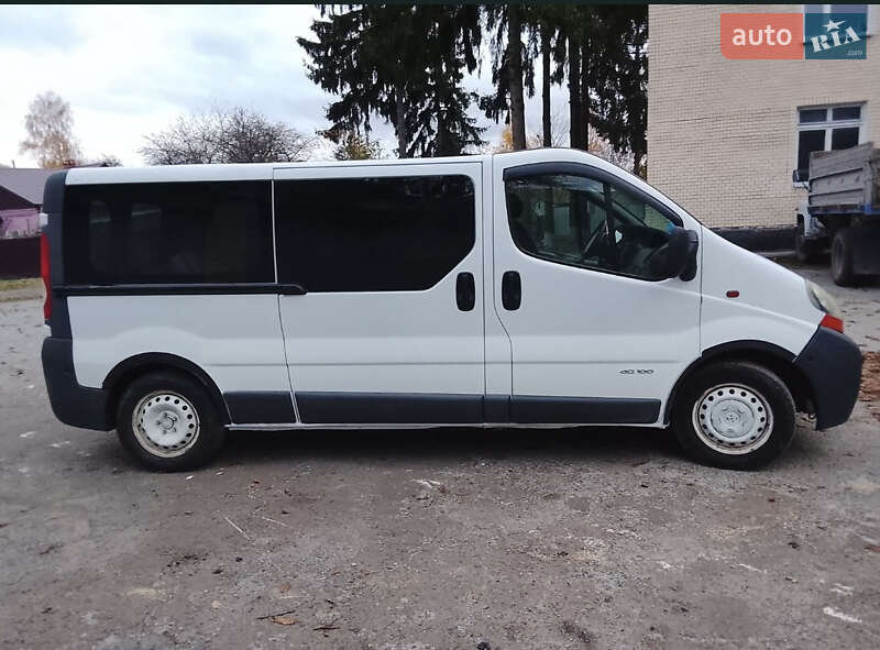 Мінівен Renault Trafic 2005 в Летичіві фото 3 Мінівен Renault Trafic 2005 в Летичіві