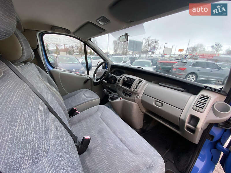 Минивэн Renault Trafic 2008 в Ровно фото 13 Минивэн Renault Trafic 2008 в Ровно