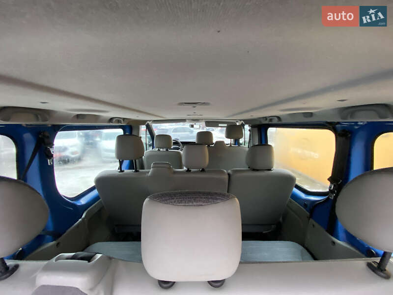 Минивэн Renault Trafic 2008 в Ровно фото 18 Минивэн Renault Trafic 2008 в Ровно