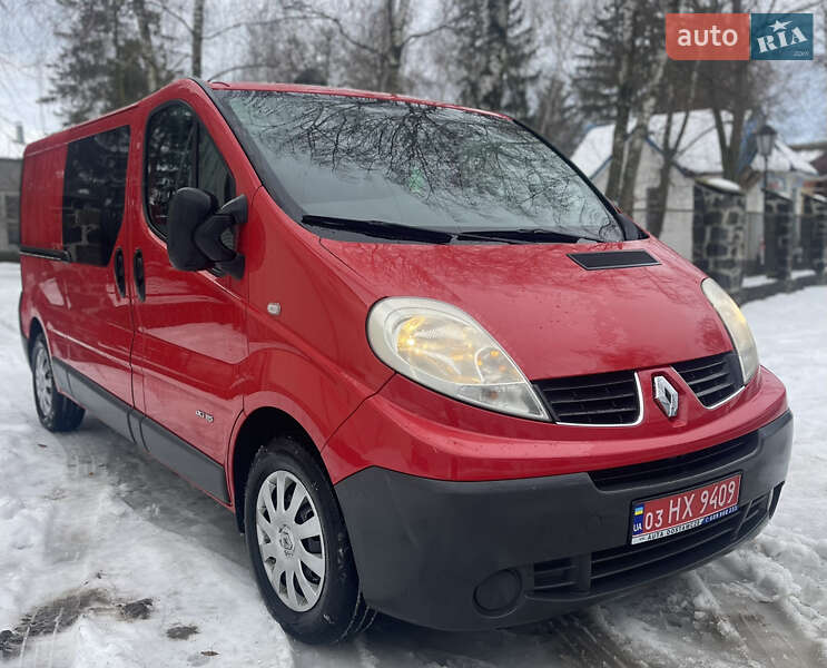 Мінівен Renault Trafic 2012 в Бродах