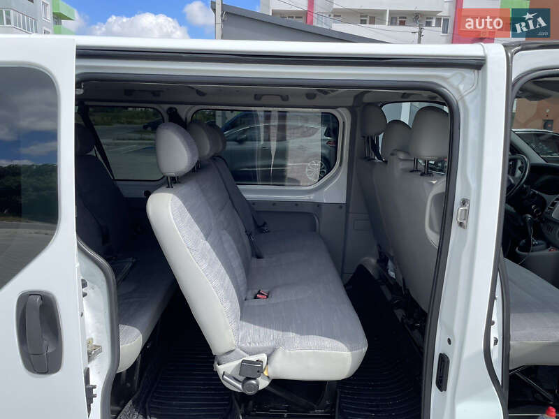 Мінівен Renault Trafic 2010 в Кременці фото 7 Мінівен Renault Trafic 2010 в Кременці