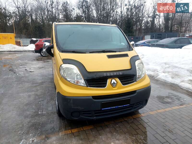 Мінівен Renault Trafic 2007 в Львові