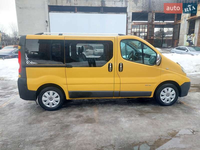 Мінівен Renault Trafic 2007 в Львові