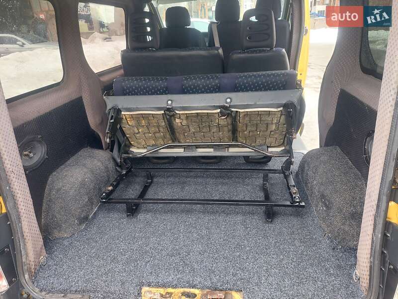 Мінівен Renault Trafic 2007 в Львові