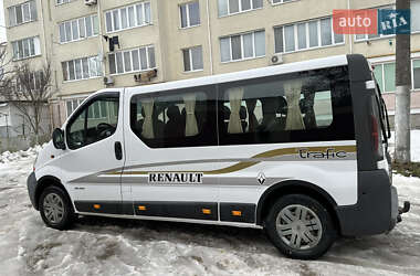 Минивэн Renault Trafic 2006 в Каменец-Подольском