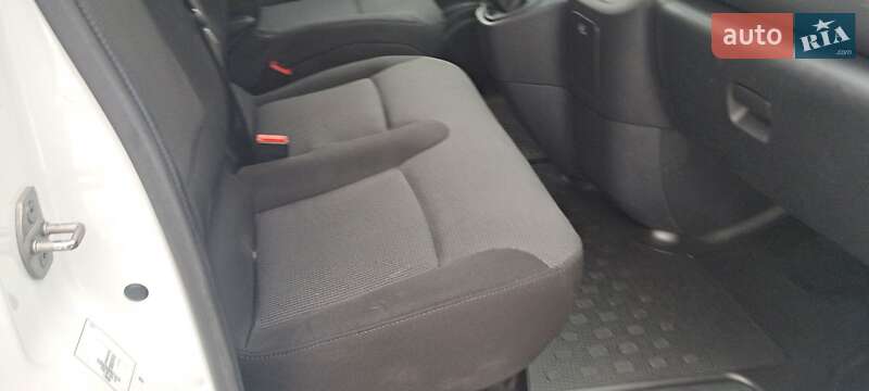 Вантажний фургон Renault Trafic 2020 в Бердичеві фото 58 Вантажний фургон Renault Trafic 2020 в Бердичеві