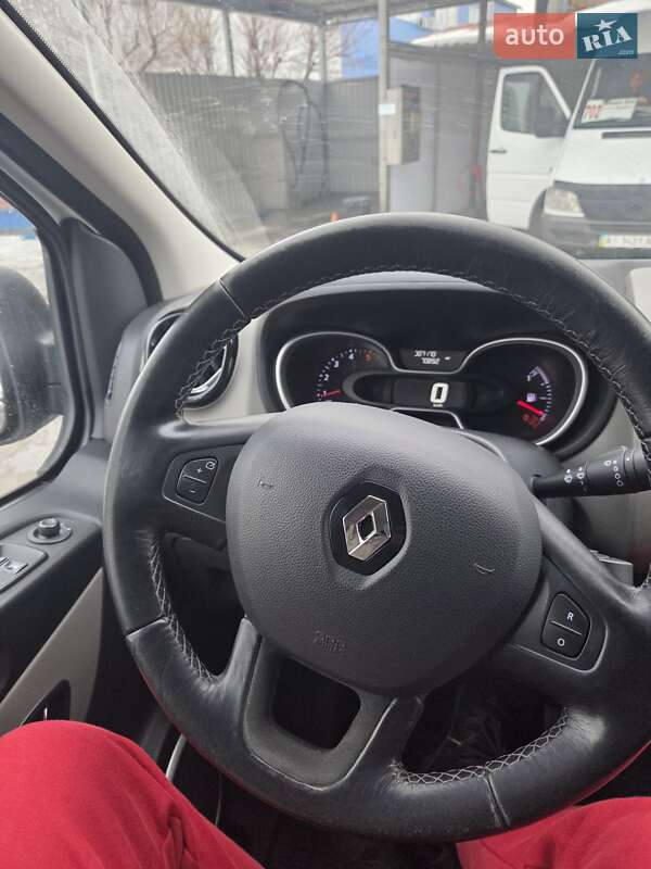 Микроавтобус грузовой (до 3,5т) Renault Trafic 2018 в Броварах фото 50 Микроавтобус грузовой (до 3,5т) Renault Trafic 2018 в Броварах