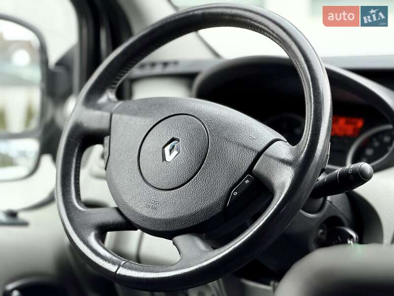 Мінівен Renault Trafic 2014 в Вінниці