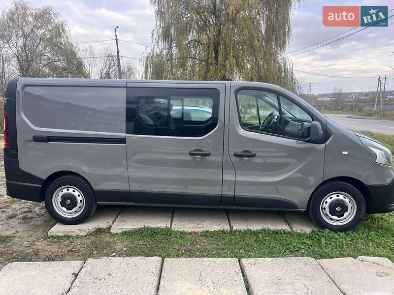 Вантажопасажирський фургон Renault Trafic 2018 в Трускавці