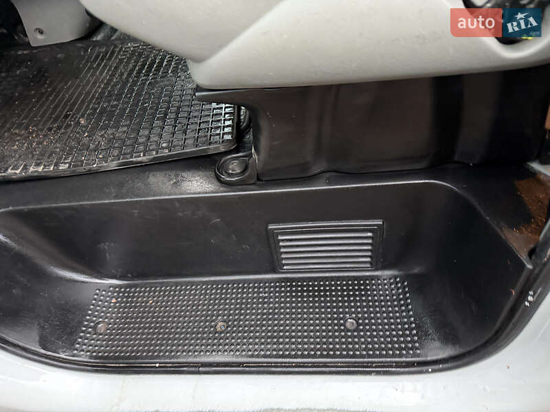 Минивэн Renault Trafic 2014 в Днепре фото 12 Минивэн Renault Trafic 2014 в Днепре