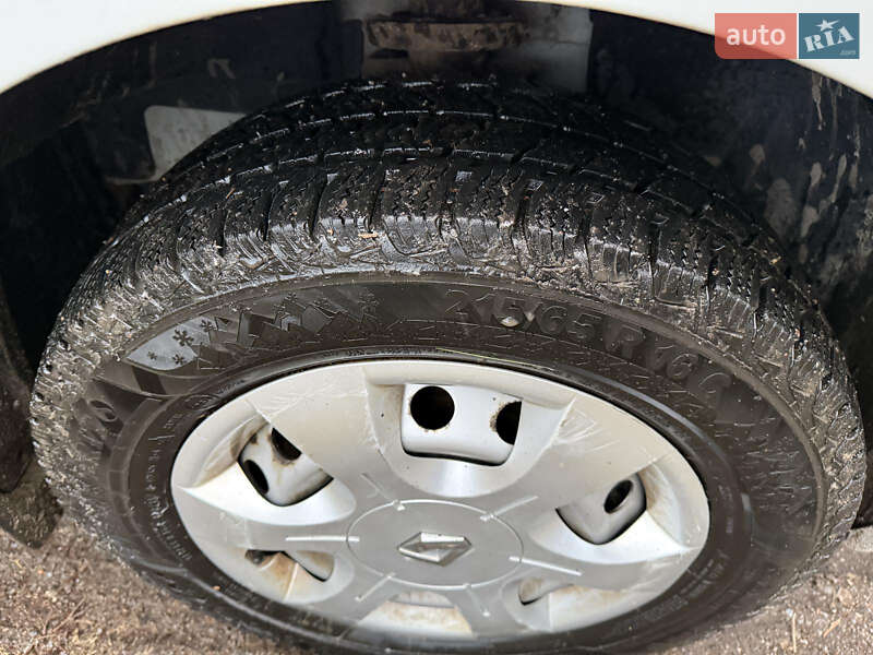 Минивэн Renault Trafic 2014 в Днепре фото 14 Минивэн Renault Trafic 2014 в Днепре