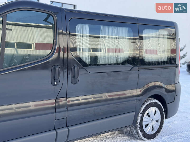Минивэн Renault Trafic 2008 в Луцке