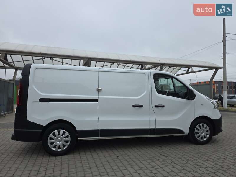 Вантажний фургон Renault Trafic 2021 в Одесі