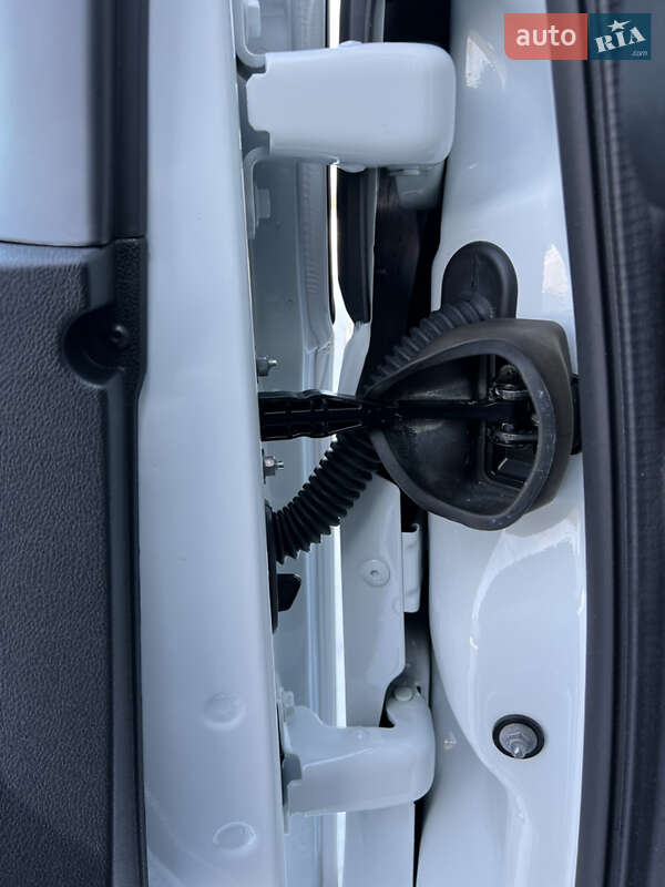 Мінівен Renault Trafic 2020 в Дубні