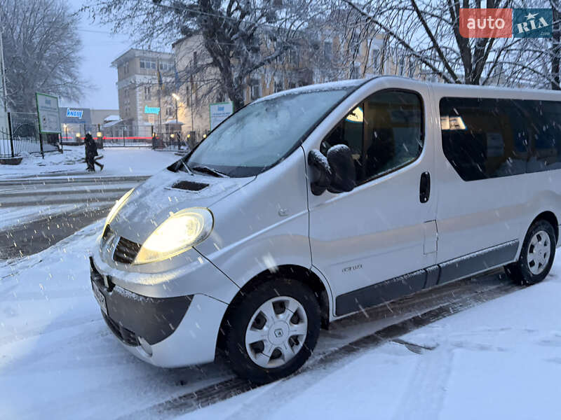 Мінівен Renault Trafic 2010 в Києві
