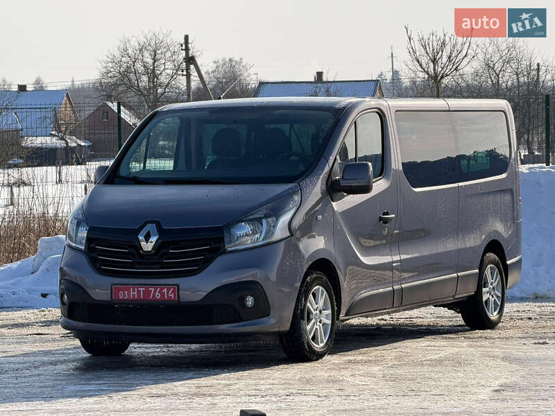 Минивэн Renault Trafic 2018 в Луцке